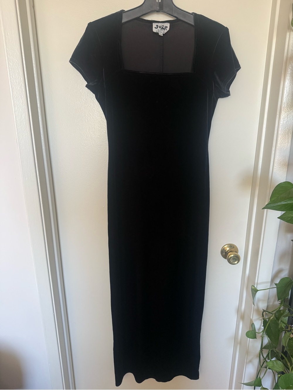Vintage 90s Jump Apparel Co Black Velvet Maxi Dress 5/6 Square Neck Back Slit